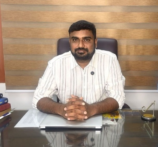 Founder Portrait – Mr. Kumaresan Thangavel